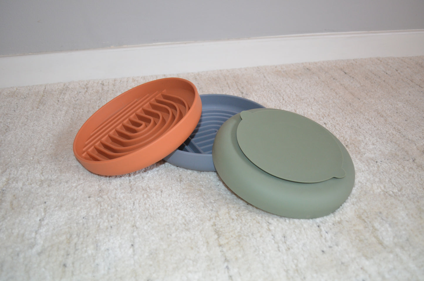 RainbowL - Slow Feeder