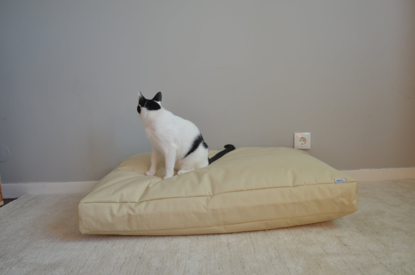 Cama Contour Indestructible - Bege Natura