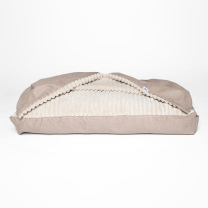 Cama Cave Collection® 2025 - Bege Sahara