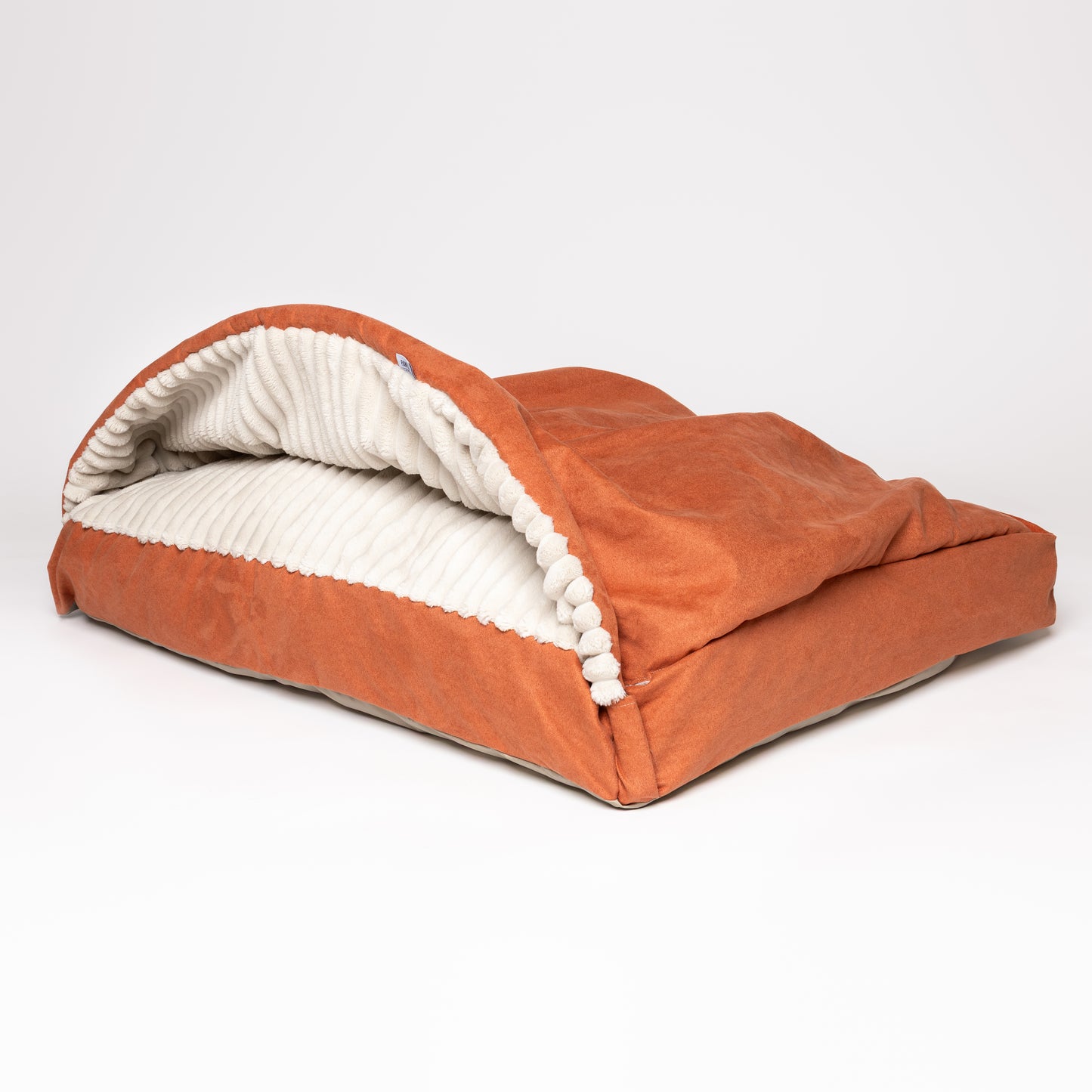 Cama Cave Collection® 2025 - Terracota